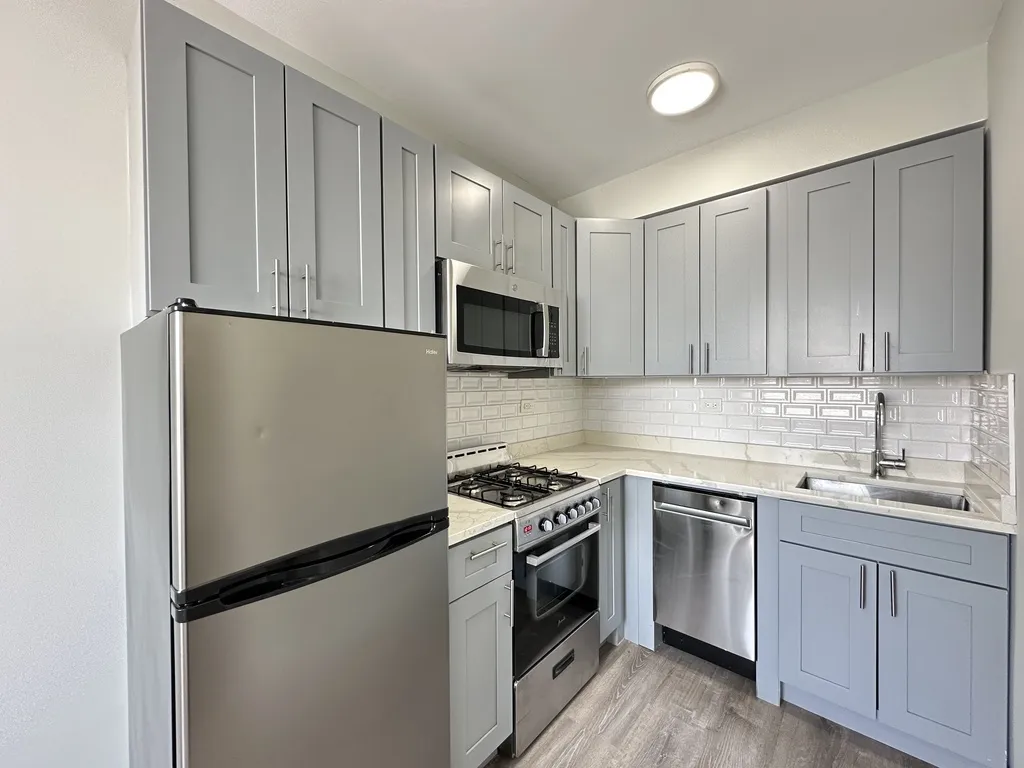 505 W Belmont Ave, , 60657, USA 60657-unit#4o-Chicago-IL