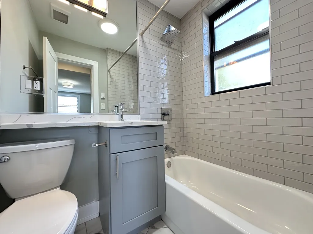 505 W Belmont Ave, , 60657, USA 60657-unit#4o-Chicago-IL