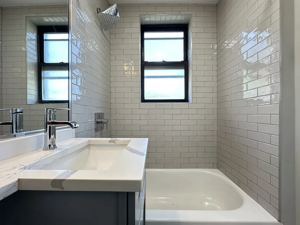 505 W Belmont Ave, , 60657, USA 60657-unit#4o-Chicago-IL
