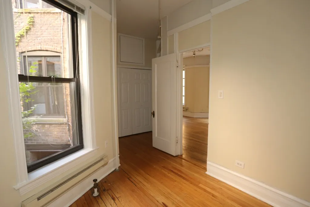 1220 N Dearborn St, ,  60610, USA 60610-unit#1B-Chicago-IL