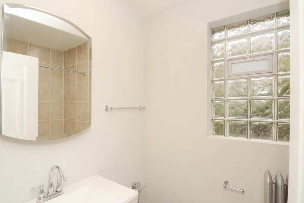 544 W Surf St, , 60657, USA 60657-unit#2E-Chicago-IL