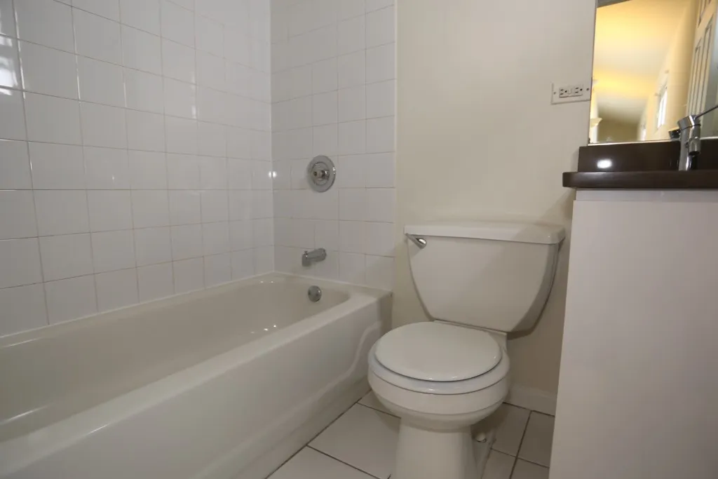 2438 N Ashland Ave, , 60614, USA 60614-unit#2F-Chicago-IL