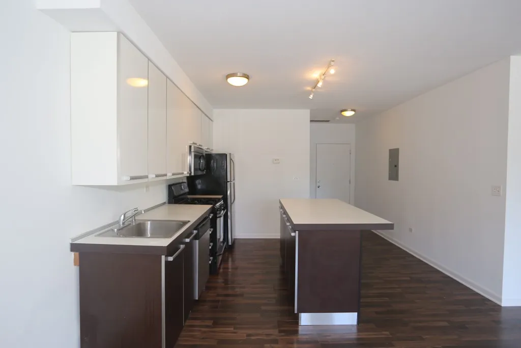 1544 W Glenlake Ave, ,  60660, USA 60660-unit#2H-Chicago-IL