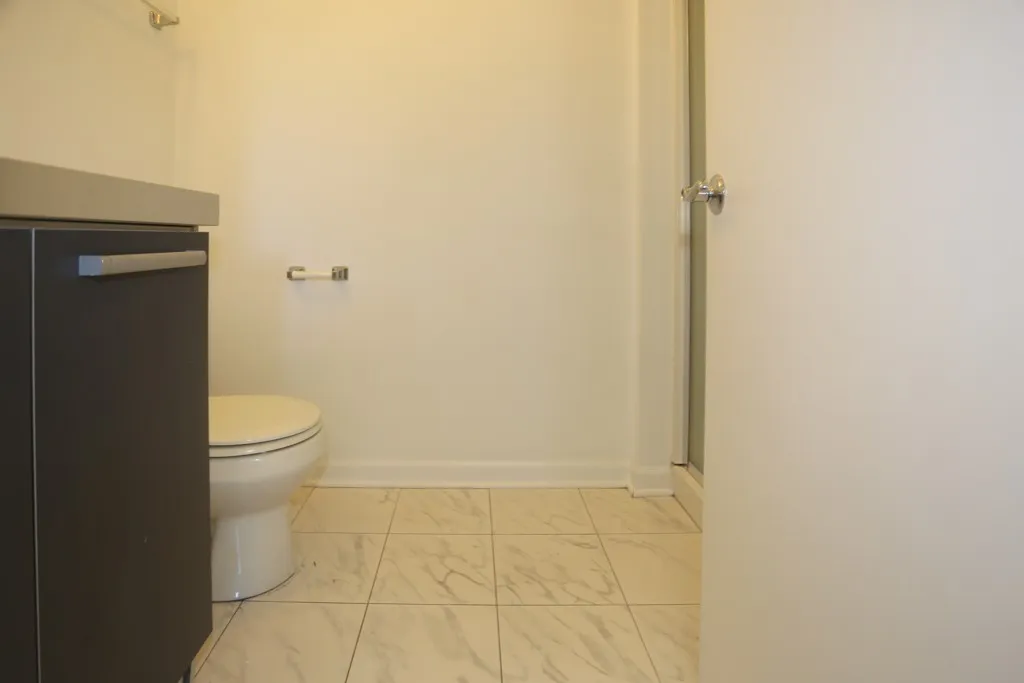 1544 W Glenlake Ave, ,  60660, USA 60660-unit#2H-Chicago-IL