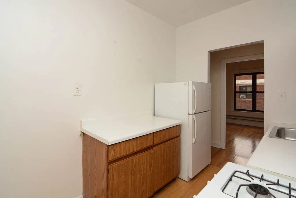 817 W Waveland Ave, ,  60613, USA 60613-unit#3N-Chicago-IL