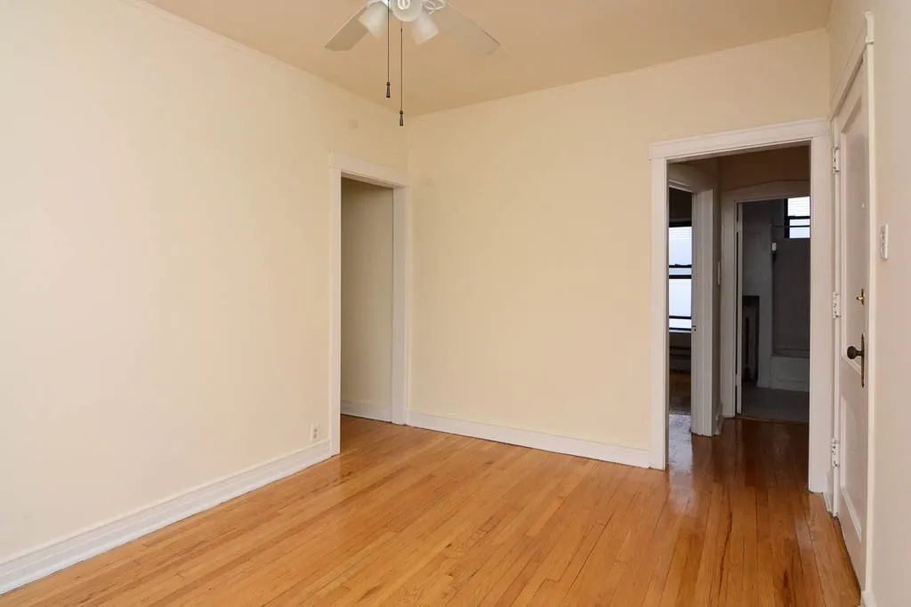 817 W Waveland Ave, ,  60613, USA 60613-unit#3N-Chicago-IL