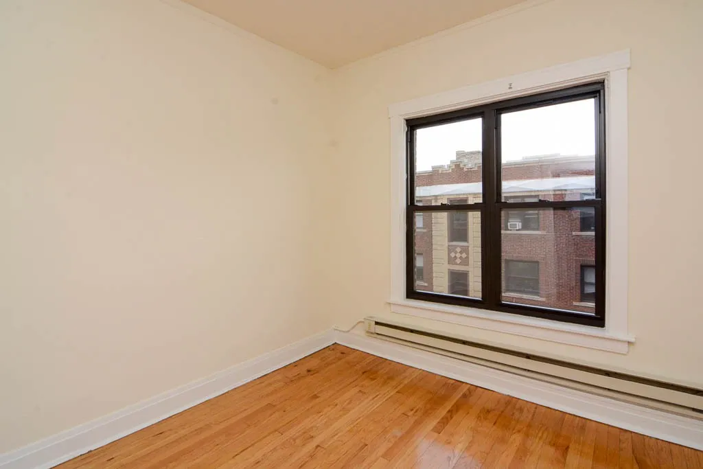 817 W Waveland Ave, ,  60613, USA 60613-unit#3N-Chicago-IL