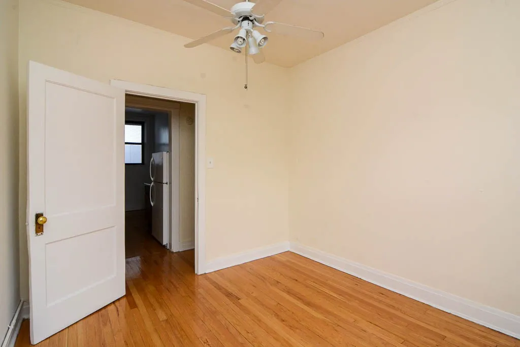 817 W Waveland Ave, ,  60613, USA 60613-unit#3N-Chicago-IL