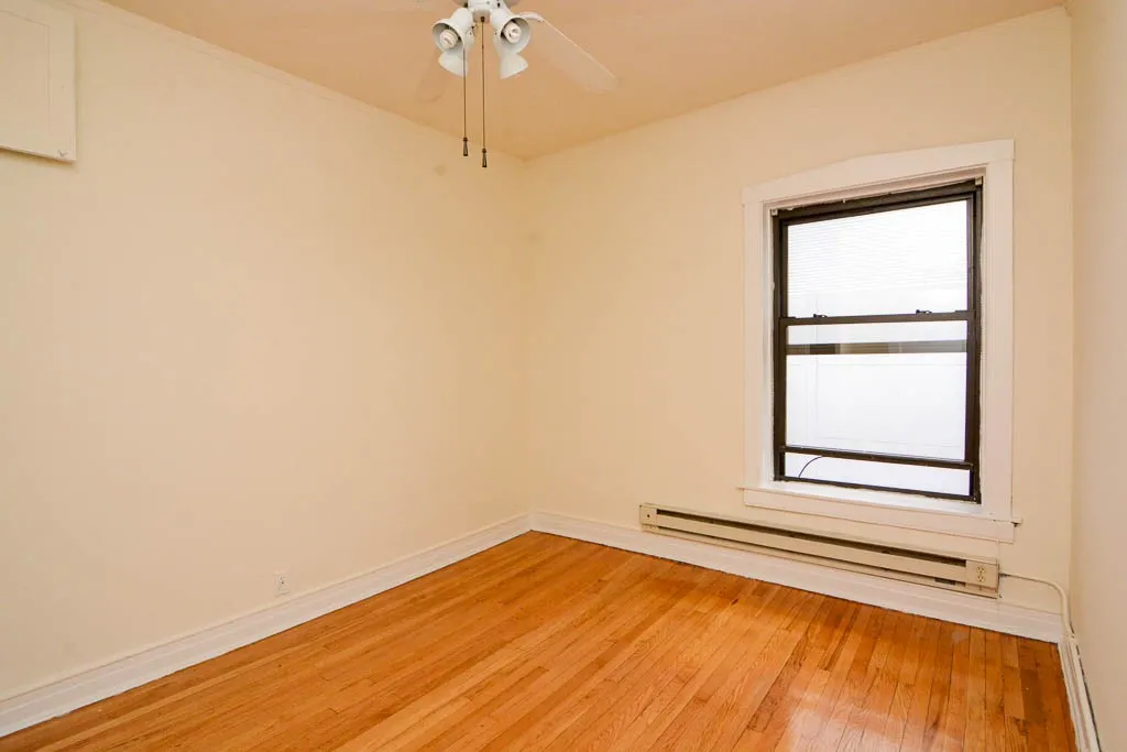 817 W Waveland Ave, ,  60613, USA 60613-unit#3N-Chicago-IL