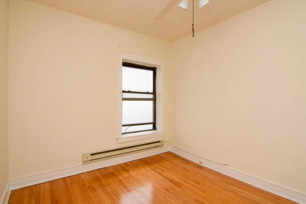 817 W Waveland Ave, ,  60613, USA 60613-unit#3N-Chicago-IL