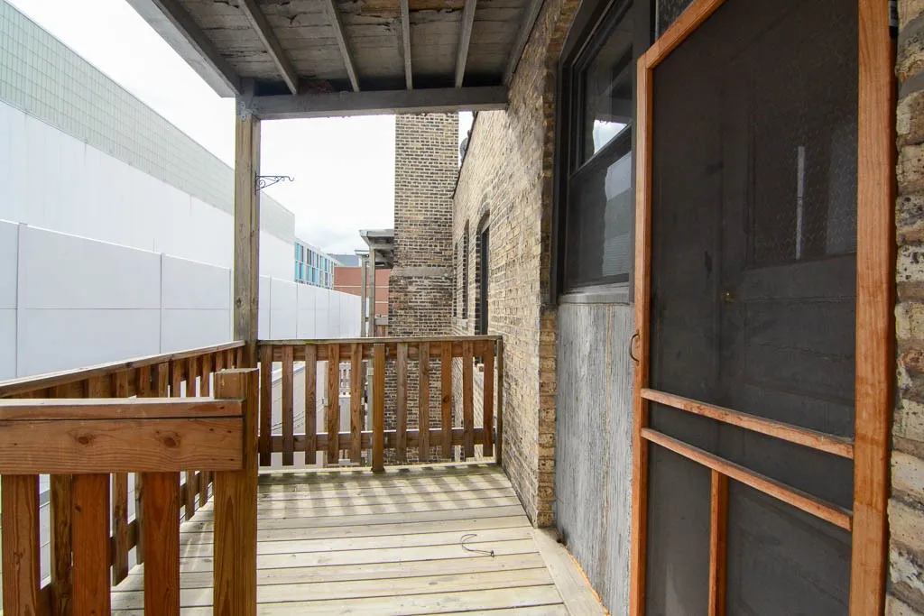 817 W Waveland Ave, ,  60613, USA 60613-unit#3N-Chicago-IL