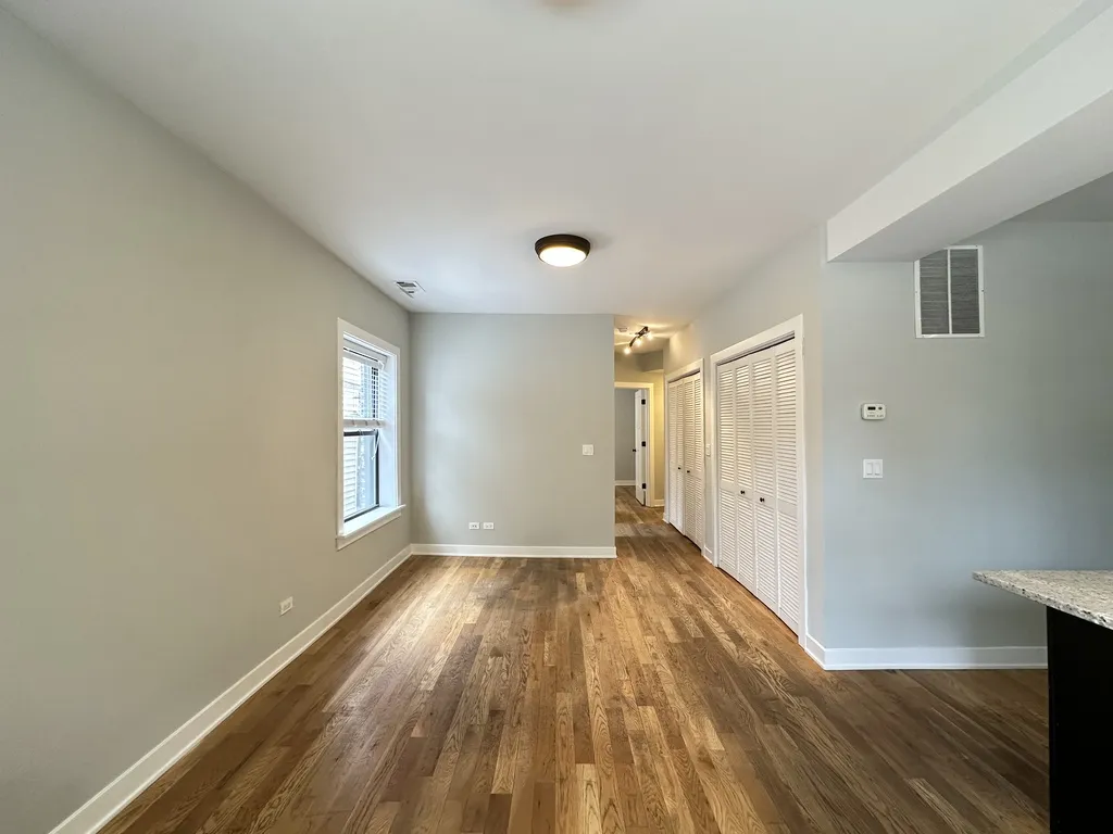 2205 W Eastwood Ave, ,  60625, USA 60625-unit#1E-Chicago-IL