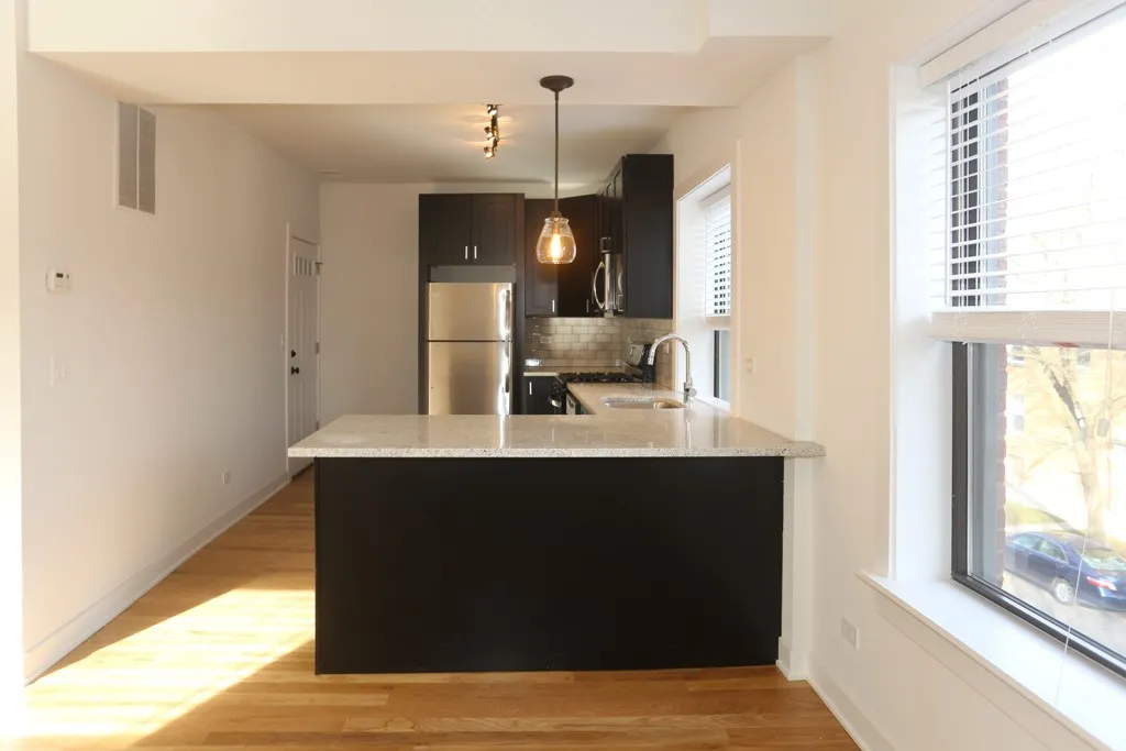 2205 W Eastwood Ave, , 60625, USA 60625-unit#3E-Chicago-IL