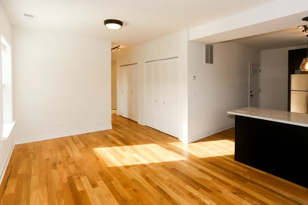 2205 W Eastwood Ave, ,  60625, USA 60625-unit#3E-Chicago-IL