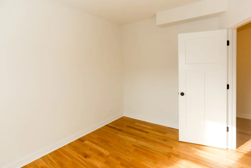 2205 W Eastwood Ave, ,  60625, USA 60625-unit#3E-Chicago-IL