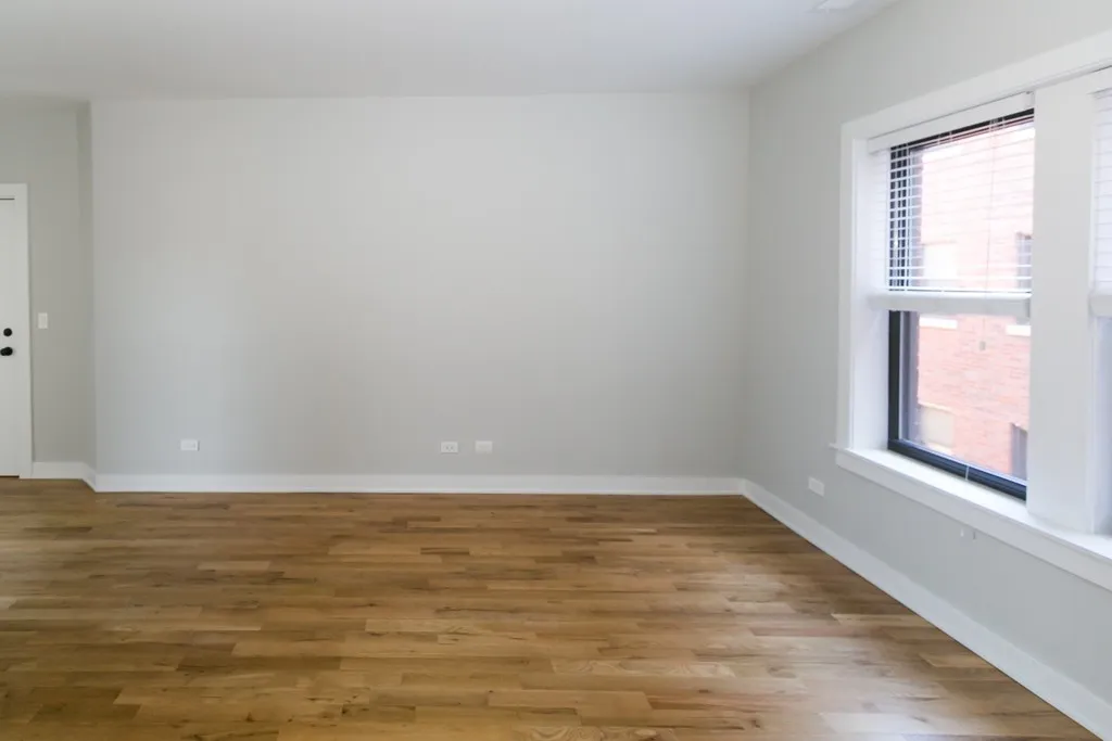 2207 W Eastwood Ave, ,  60625, USA 60625-unit#2S-Chicago-IL