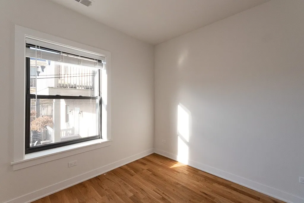 2207 W Eastwood Ave, ,  60625, USA 60625-unit#1N-Chicago-IL