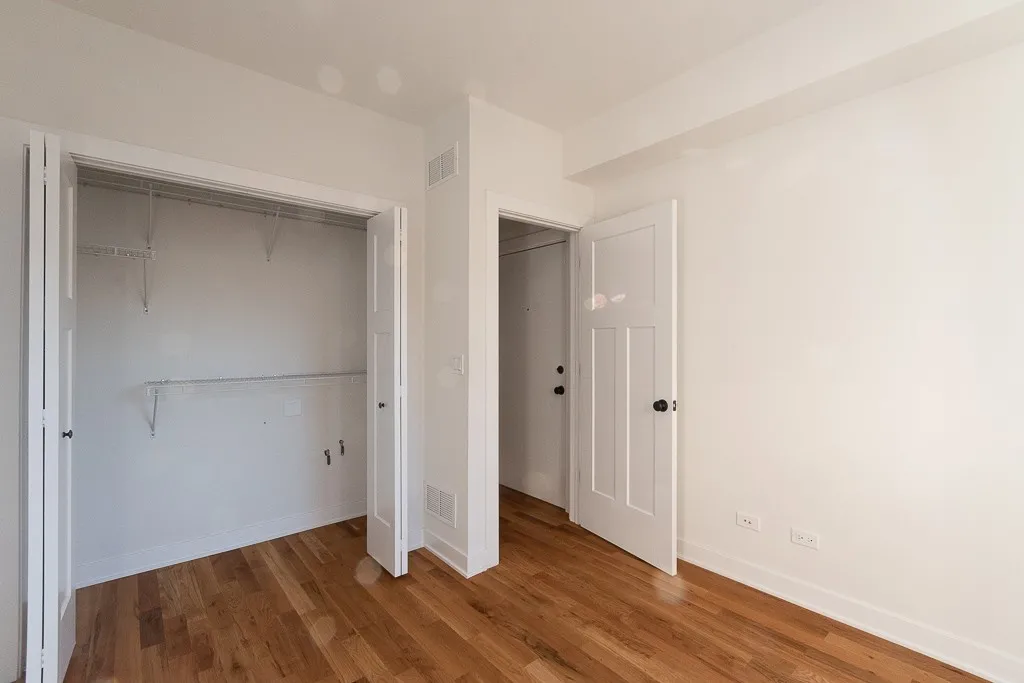 2207 W Eastwood Ave, ,  60625, USA 60625-unit#1N-Chicago-IL