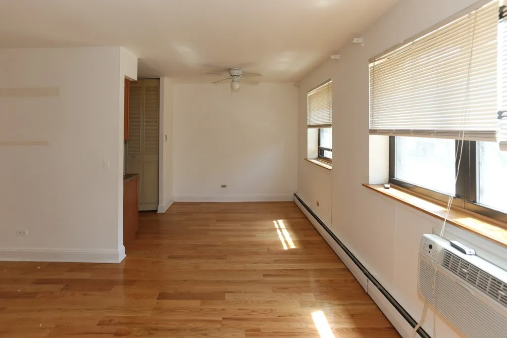 510 W Briar Pl, ,  60657, USA 60657-unit#509-Chicago-IL