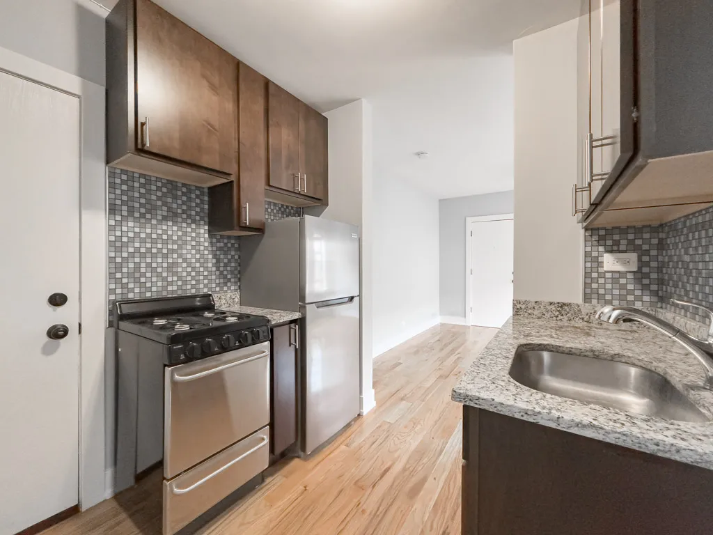 821 W Cornelia Ave, , 60657, USA 60657-unit#315-Chicago-IL