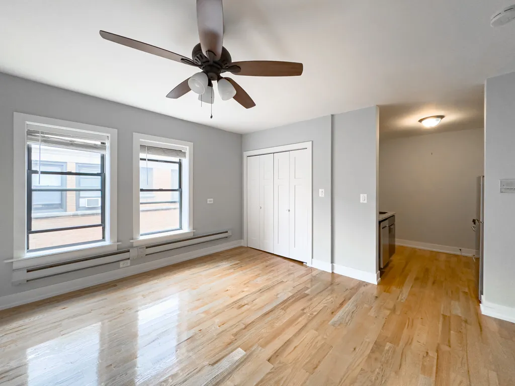 821 W Cornelia Ave, ,  60657, USA 60657-unit#315-Chicago-IL