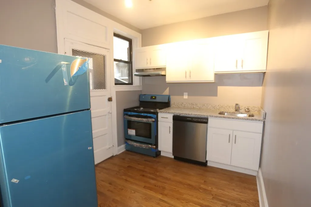622 W Stratford Pl, ,  60657, USA 60657-unit#1S-Chicago-IL