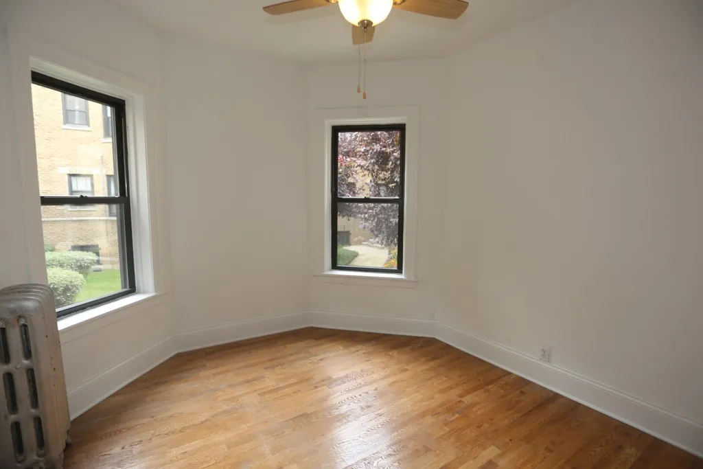622 W Stratford Pl, ,  60657, USA 60657-unit#1S-Chicago-IL