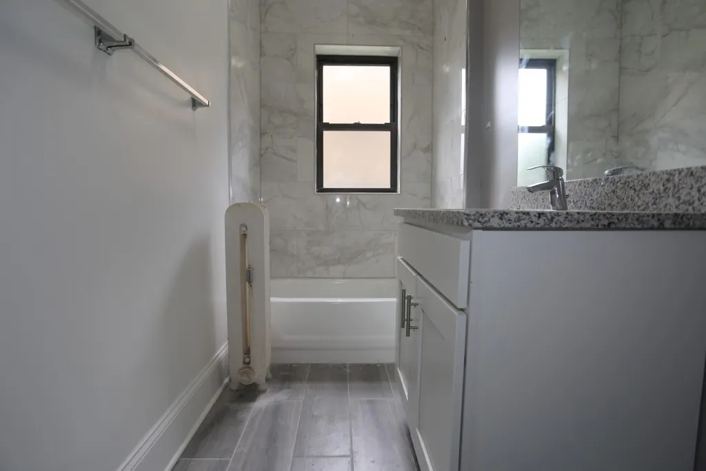 622 W Stratford Pl, ,  60657, USA 60657-unit#1S-Chicago-IL