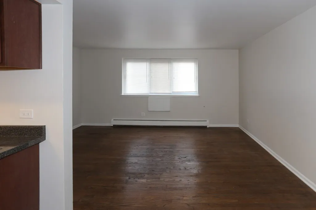 1040 W Hollywood Ave, ,  60660, USA 60660-unit#323-Chicago-IL