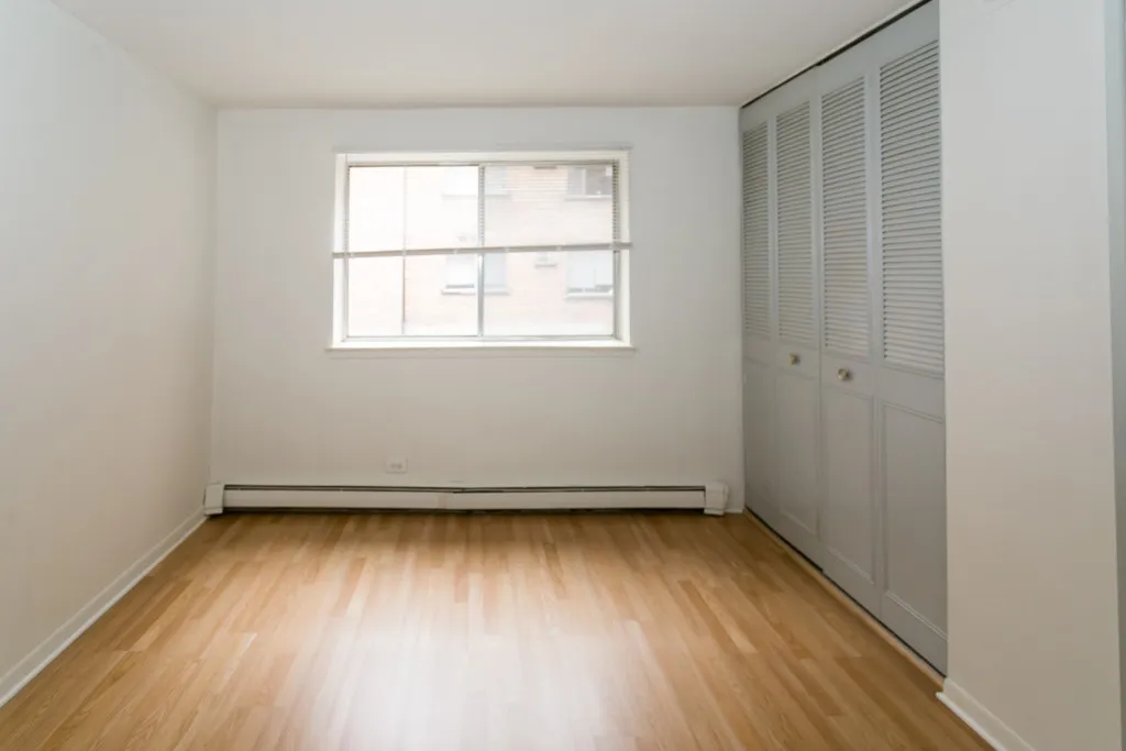 530 W Aldine Ave, ,  60657, USA 60657-unit#209-Chicago-IL