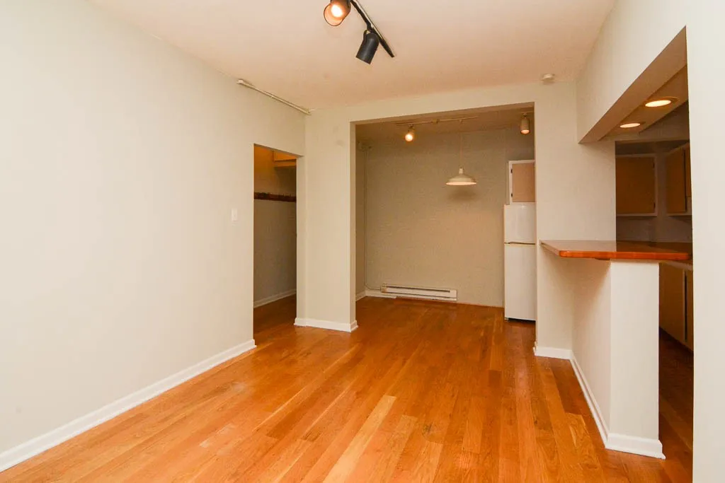 511 W Melrose St, , 60657, USA 60657-unit#304-Chicago-IL