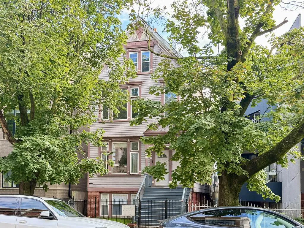 1521 W Barry Ave, , 60657, USA 60657-unit#2-Chicago-IL