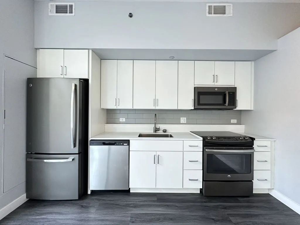 4334 N Hazel St, ,  60613, USA 60613-unit#209-Chicago-IL