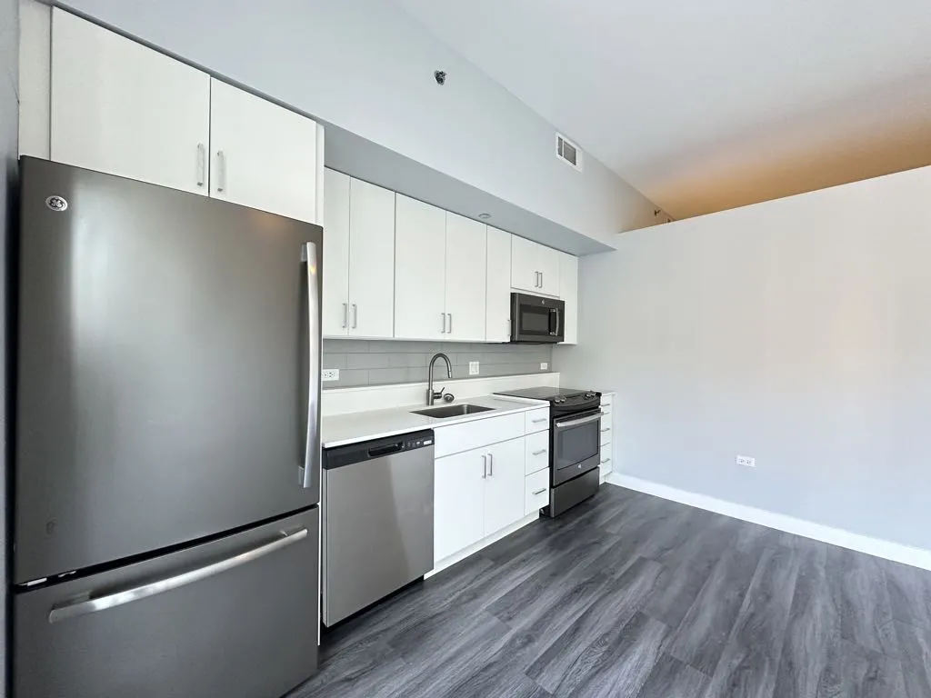 4334 N Hazel St, ,  60613, USA 60613-unit#209-Chicago-IL