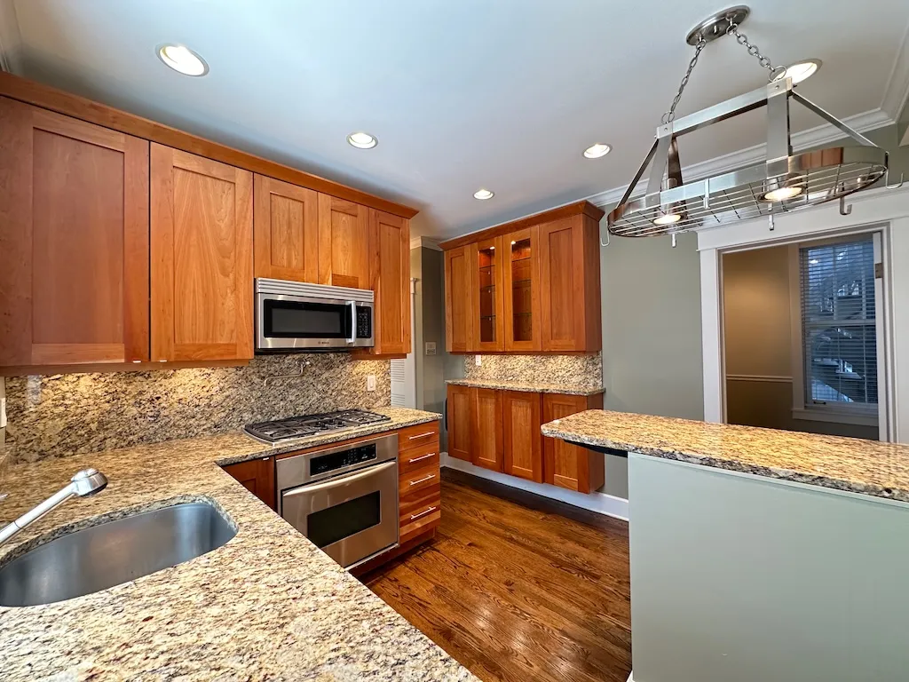 3614 N Bosworth Ave, ,  60613, USA 60613-unit#1R-Chicago-IL