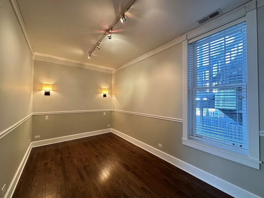 3614 N Bosworth Ave, ,  60613, USA 60613-unit#1R-Chicago-IL