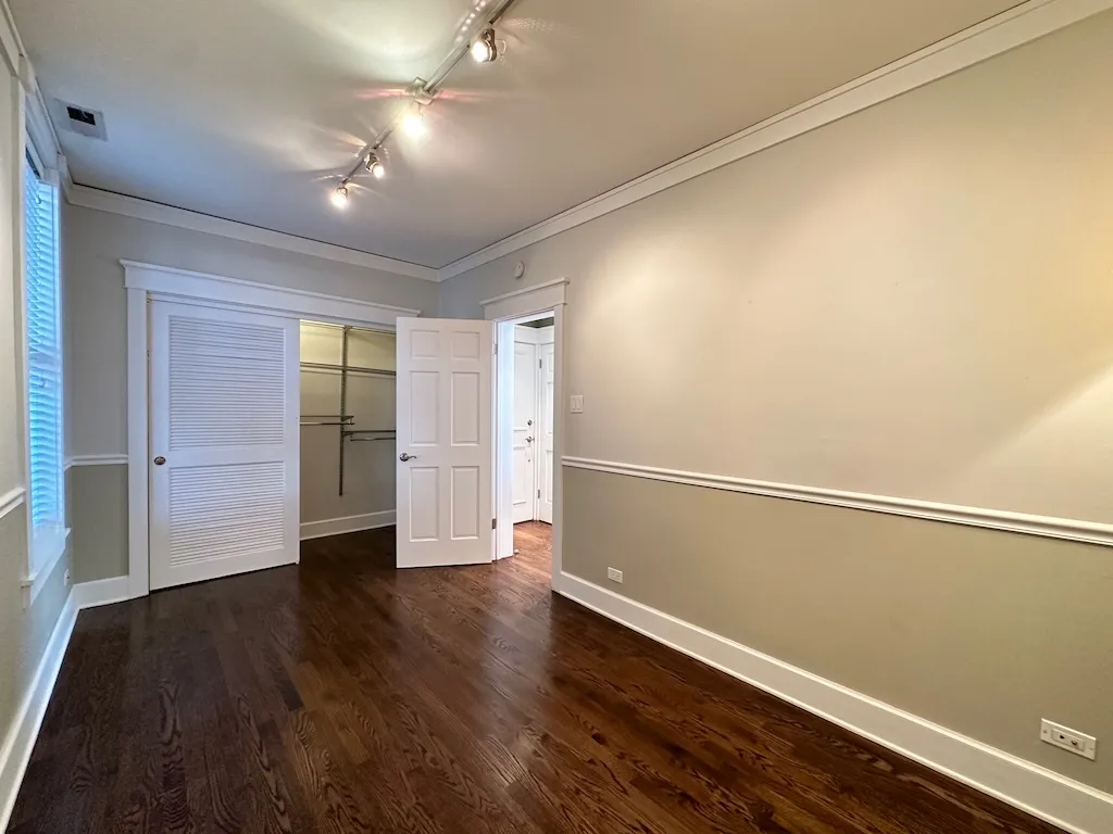 3614 N Bosworth Ave, ,  60613, USA 60613-unit#1R-Chicago-IL