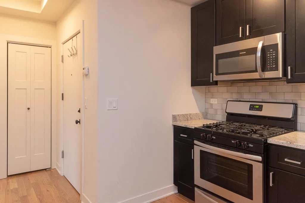 2203 W Eastwood Ave, , 60625, USA 60625-unit#2NE-Chicago-IL