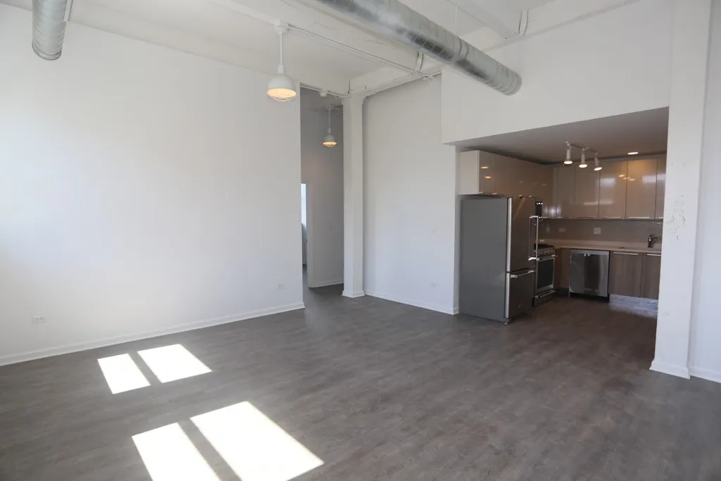 932 W Dakin St, ,  60613, USA 60613-unit#201-Chicago-IL