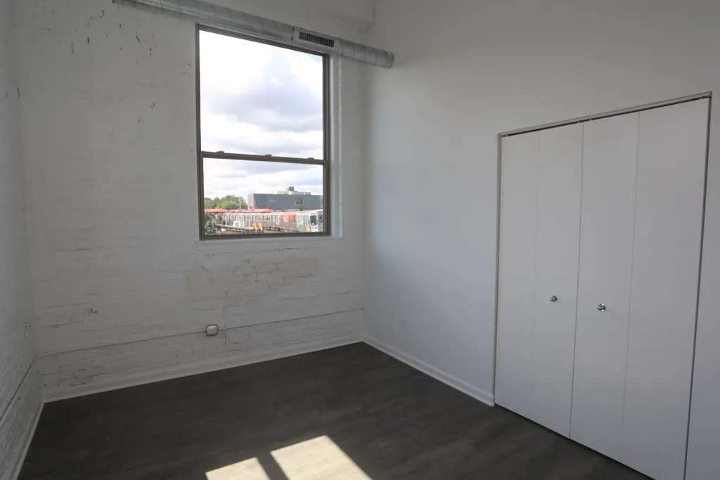 932 W Dakin St, ,  60613, USA 60613-unit#201-Chicago-IL