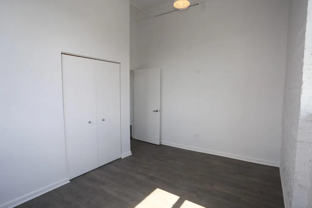 932 W Dakin St, ,  60613, USA 60613-unit#201-Chicago-IL