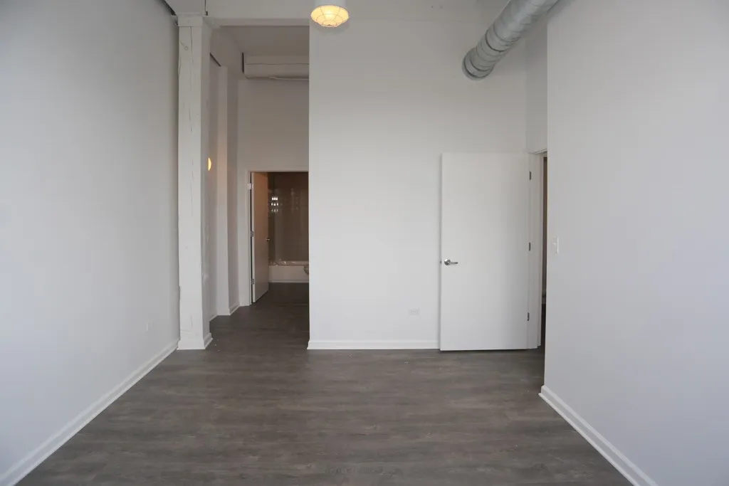 932 W Dakin St, ,  60613, USA 60613-unit#201-Chicago-IL