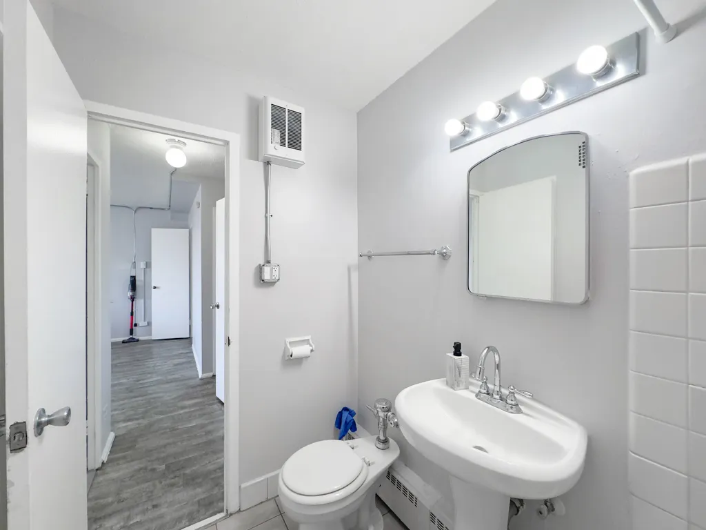 7333 N Ridge Blvd, ,  60645, USA 60645-unit#509-Chicago-IL