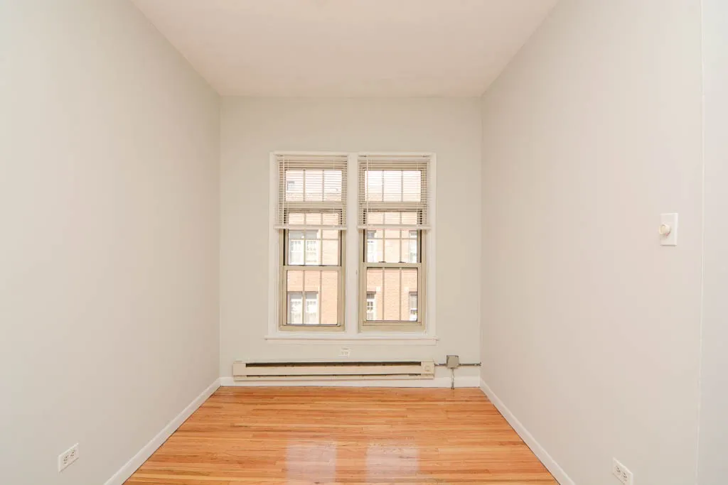 622 W Barry Ave, ,  60657, USA 60657-unit#3S-Chicago-IL