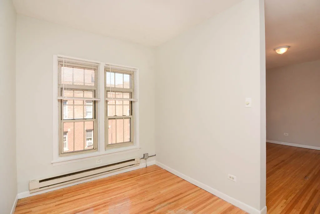 622 W Barry Ave, ,  60657, USA 60657-unit#3S-Chicago-IL