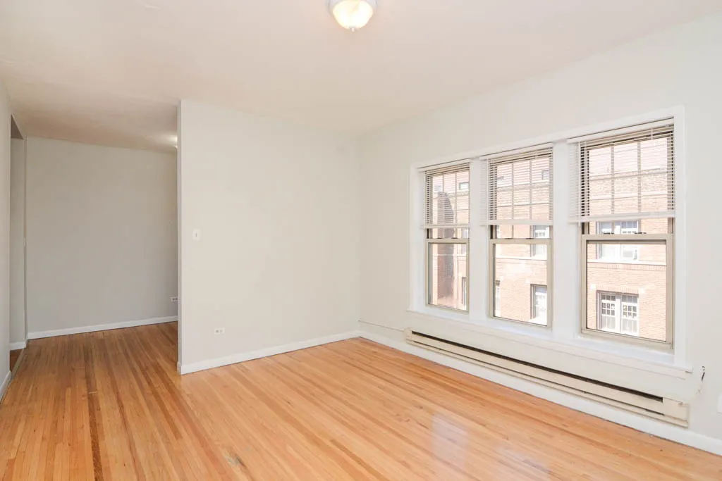 622 W Barry Ave, ,  60657, USA 60657-unit#3S-Chicago-IL