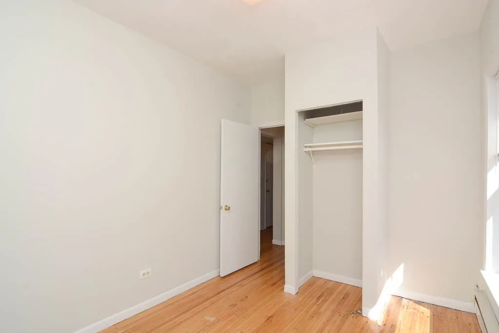 622 W Barry Ave, ,  60657, USA 60657-unit#3S-Chicago-IL