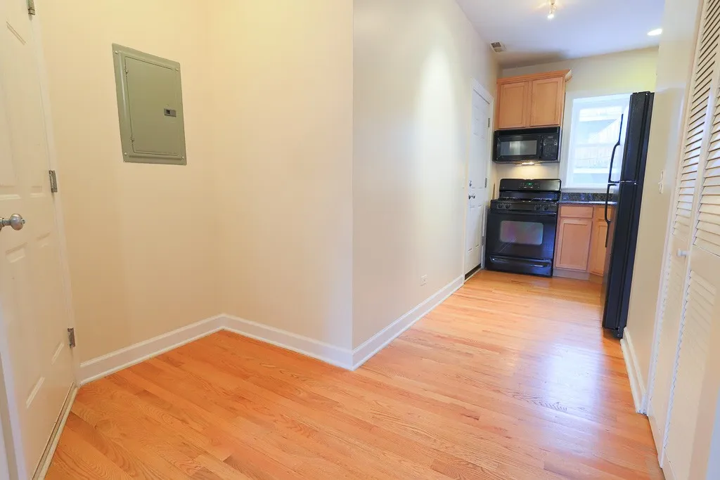 3250 N Clifton Ave, , 60657, USA 60657-unit#2N-Chicago-IL
