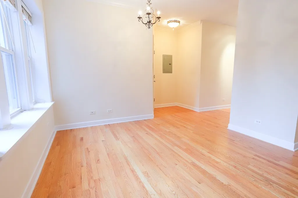 3250 N Clifton Ave, , 60657, USA 60657-unit#2N-Chicago-IL