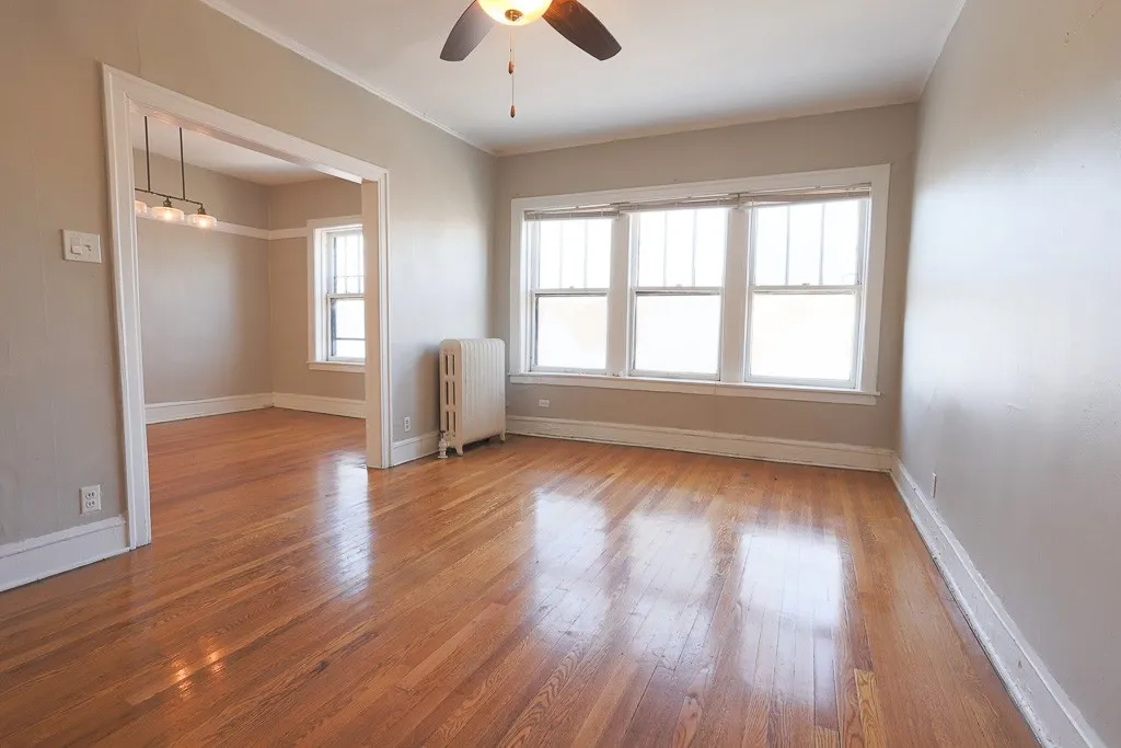 639 W Cornelia Ave, ,  60657, USA 60657-unit#3N-Chicago-IL